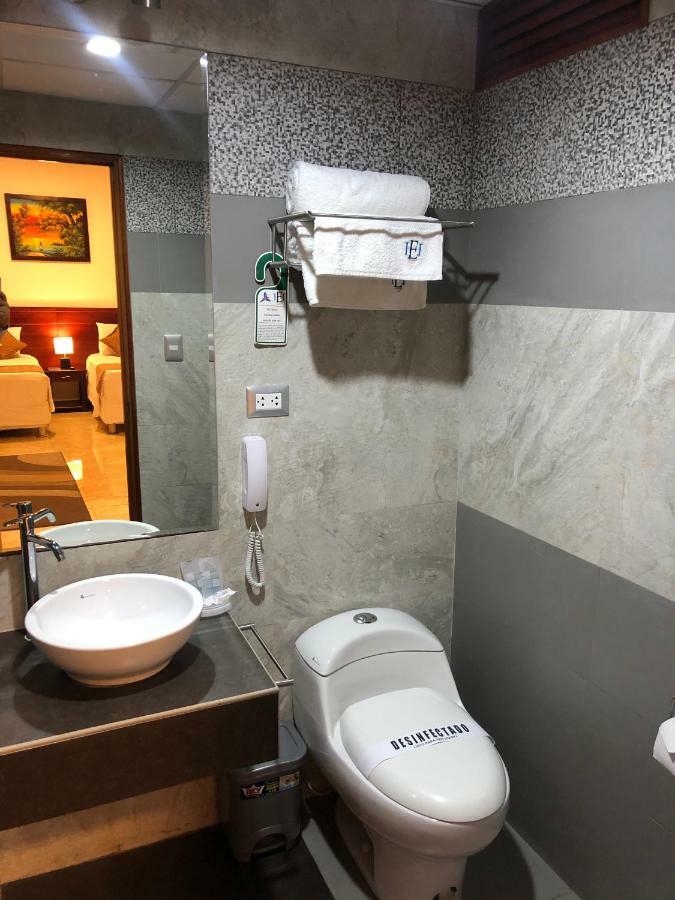 Hotel Europa 이키토스 외부 사진